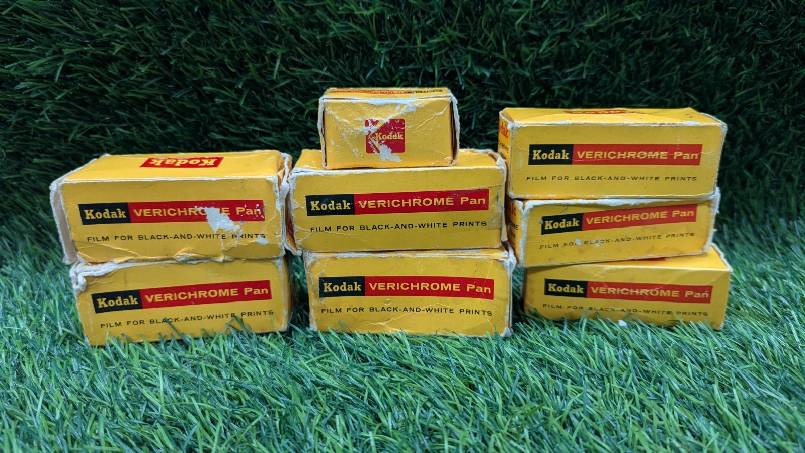 Lot of 8 – Kodak Verichrome Pan Film VP 616, 116, 828 Black & White 1970’s