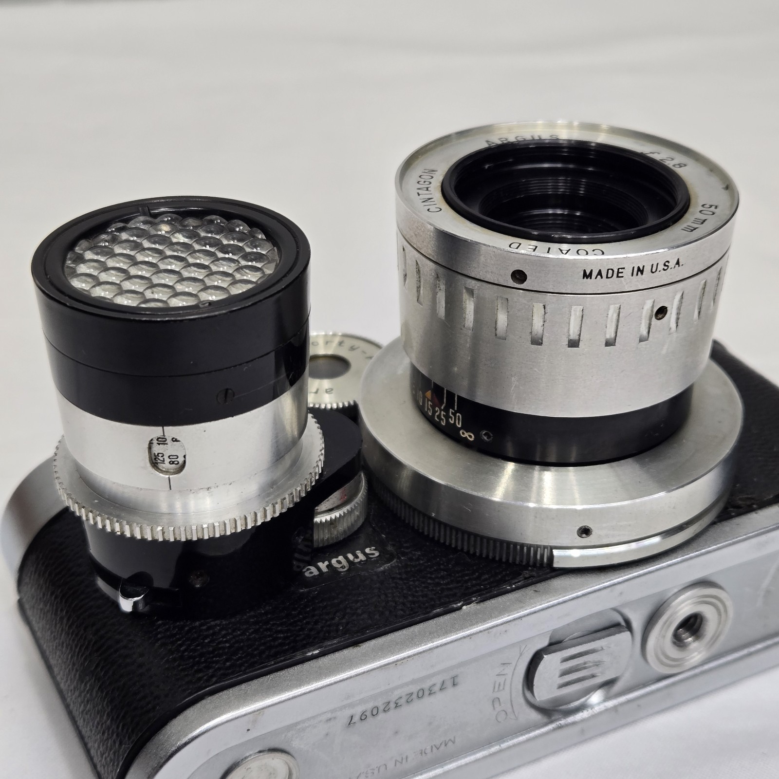 Argus C-44 35mm Camera F2.8 50mm Lens Cintagon CM2 Light Meter & Case – Untested