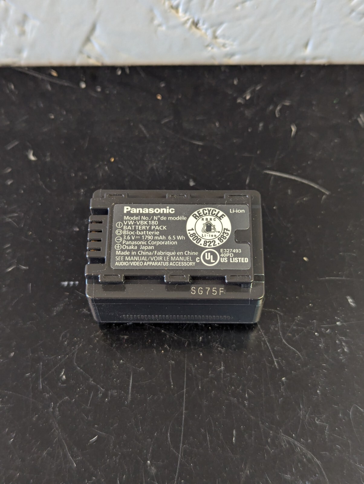 Panasonic VW-VBK180 Camcorder Battery Pack Li-ion Genuine OEM