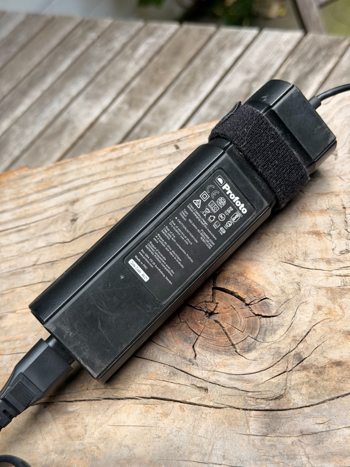 Profoto B10X Kit w/ Two Batteries and Charger