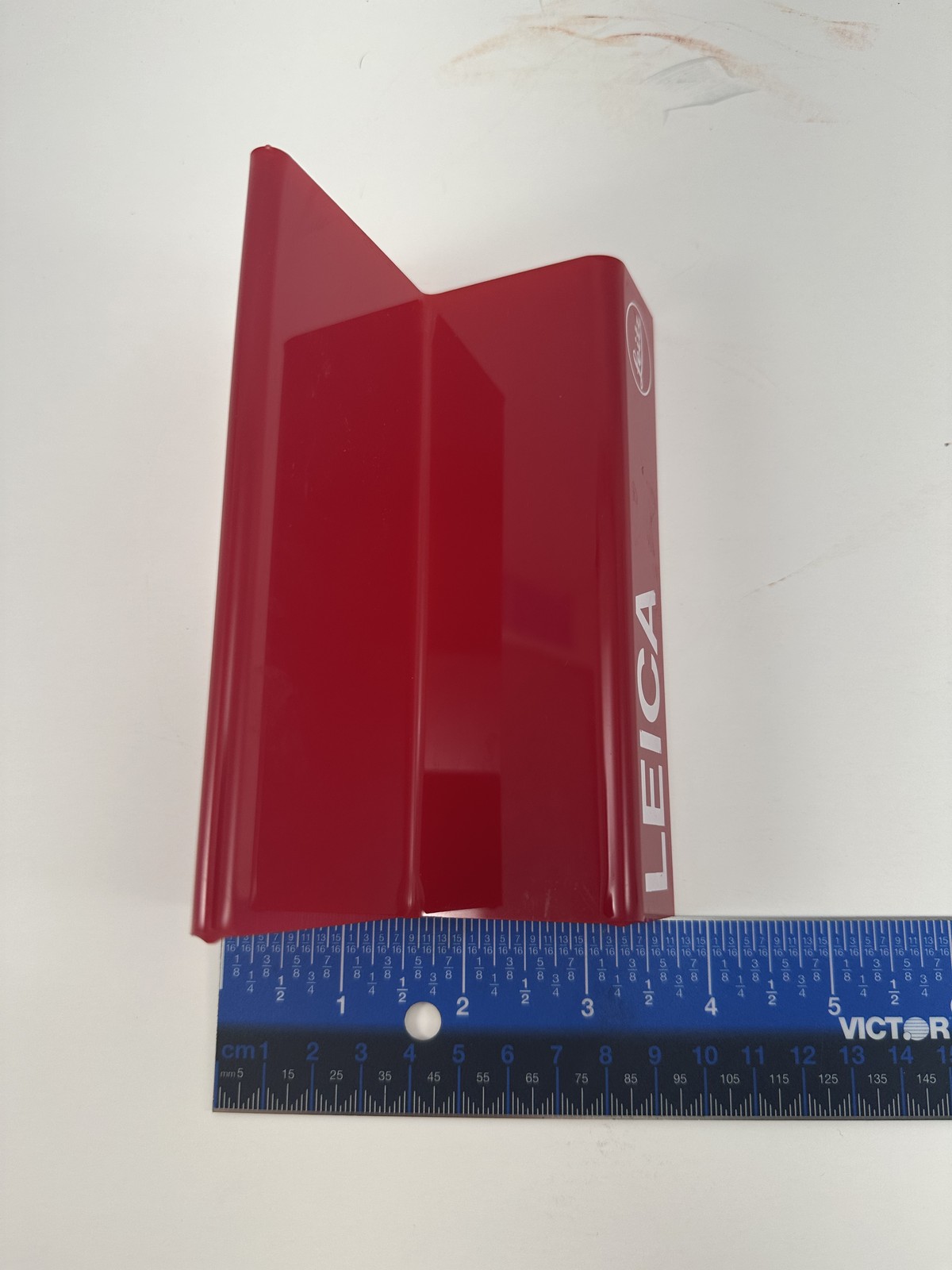 Leica Ernst Leitz Wetzlar Red Acrylic Dealer Display Stand Aufsteller 544