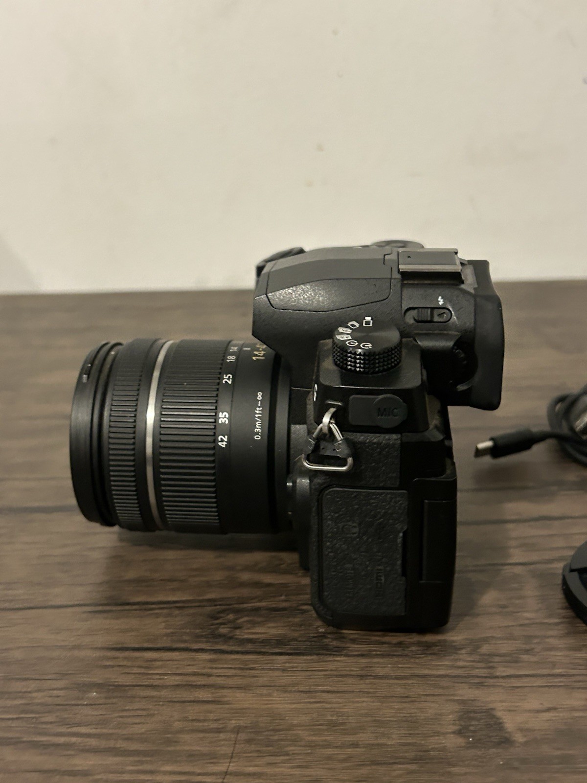 Panasonic Lumix DC-G95D 20.3MP Digital Camera