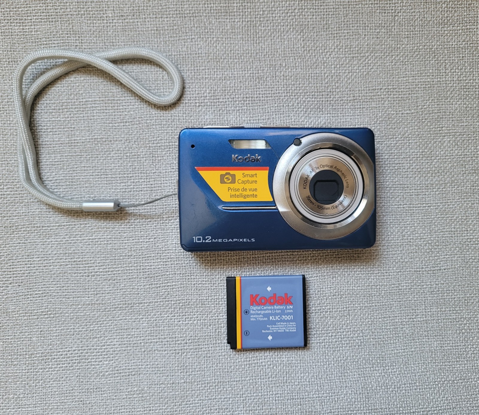 Kodak EasyShare M340 10.2MP Blue 3x Zoom Includes One Battery WORKS/TESTED EUC