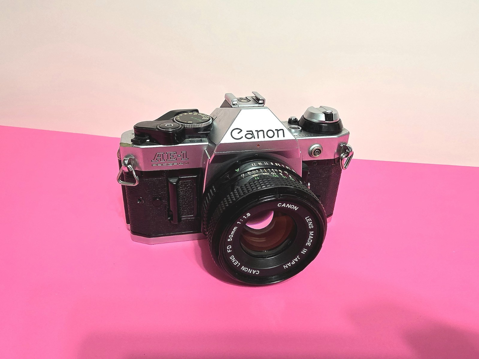 Canon AE-1 Program 35mm SLR Film Camera W/50mm 1:1.8 Lens Film Tested & Working!