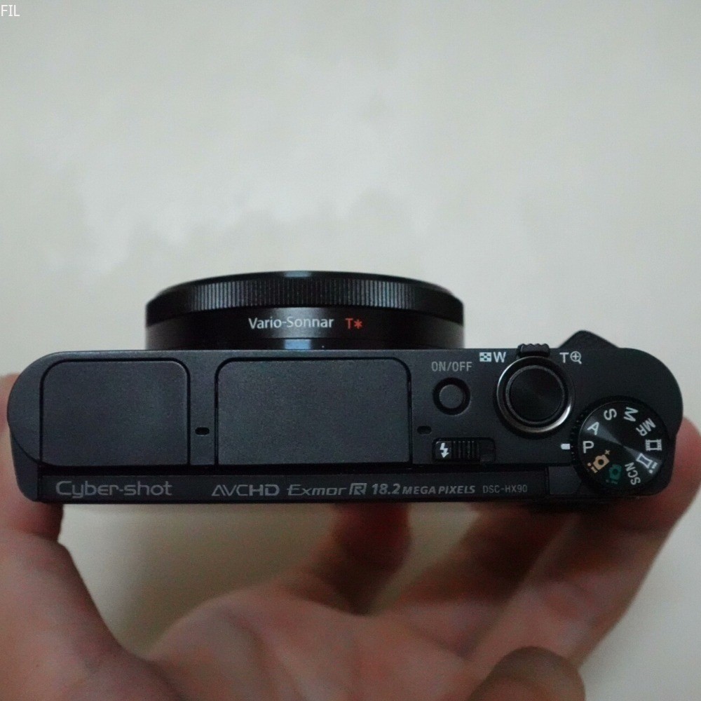 Sony Cyber-shot DSC-HX90 Compact Digital Camera 18.2MP 30x Optical Zoom Black