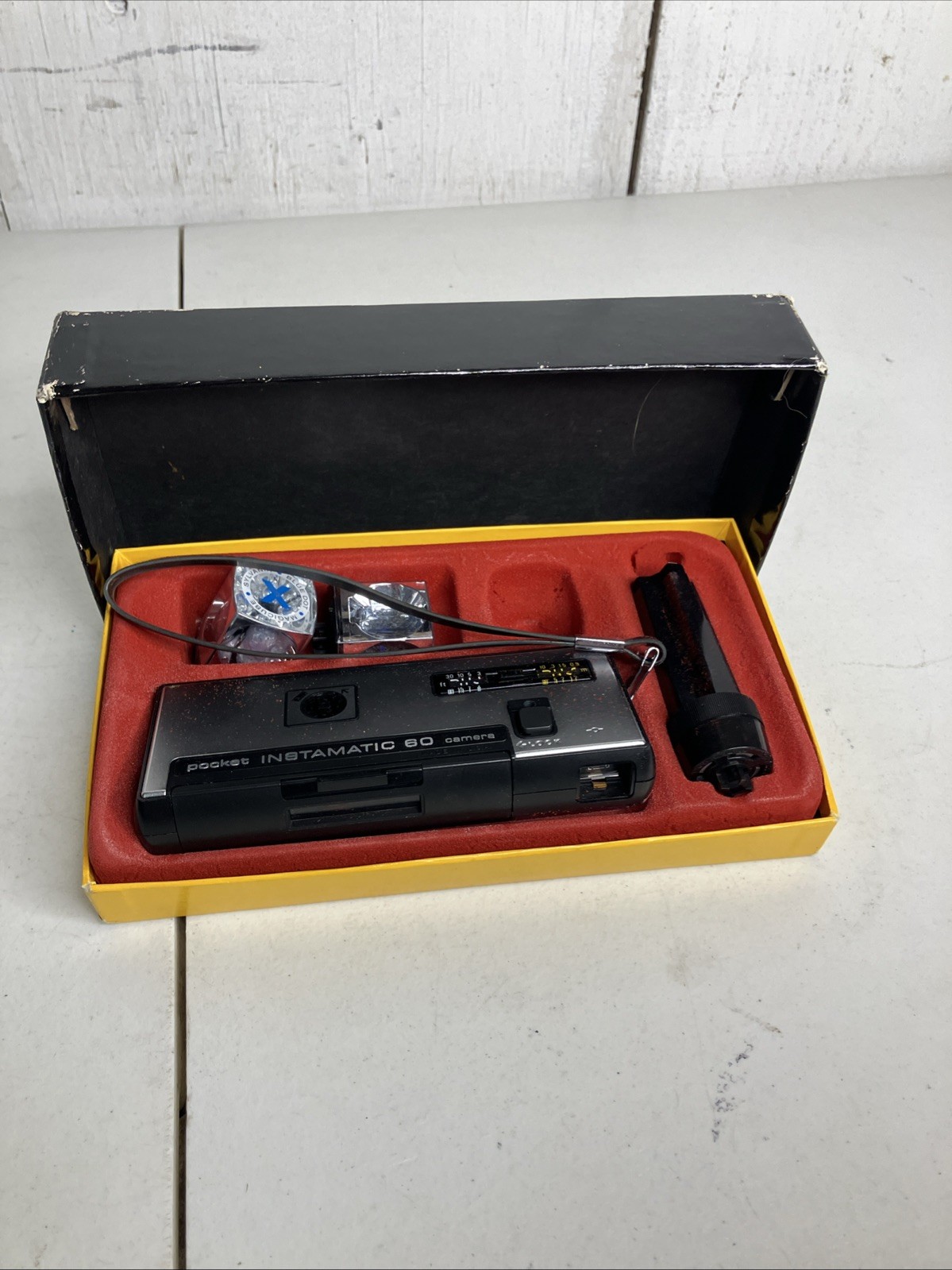 Kodak Pocket Instamatic 60 Camera In Box W/ Magicube