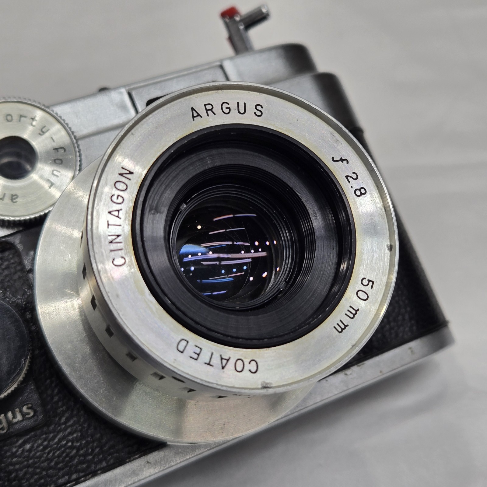 Argus C-44 35mm Camera F2.8 50mm Lens Cintagon CM2 Light Meter & Case – Untested