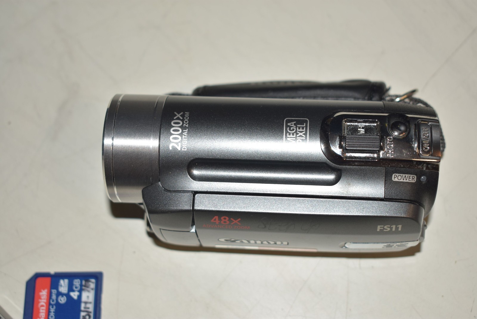 Canon FS11 (Gray) 16GB Internal Memory Digital Camcorder w/Case/Battery/Charger