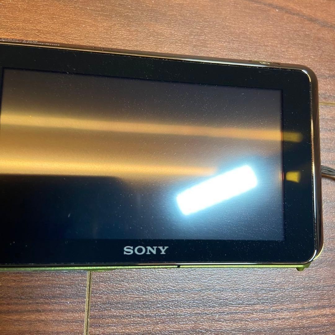 SONY Cyber−Shot T DSC-T99 B Digital Camera 5501
