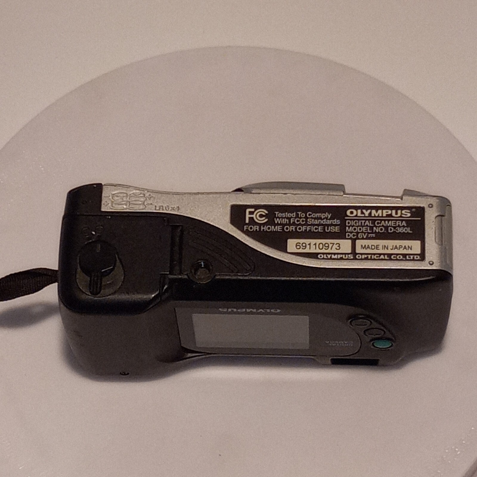 Olympus Camera D-360L 1.3 Megapixel Digital Camera For PARTS ONLY No Returns