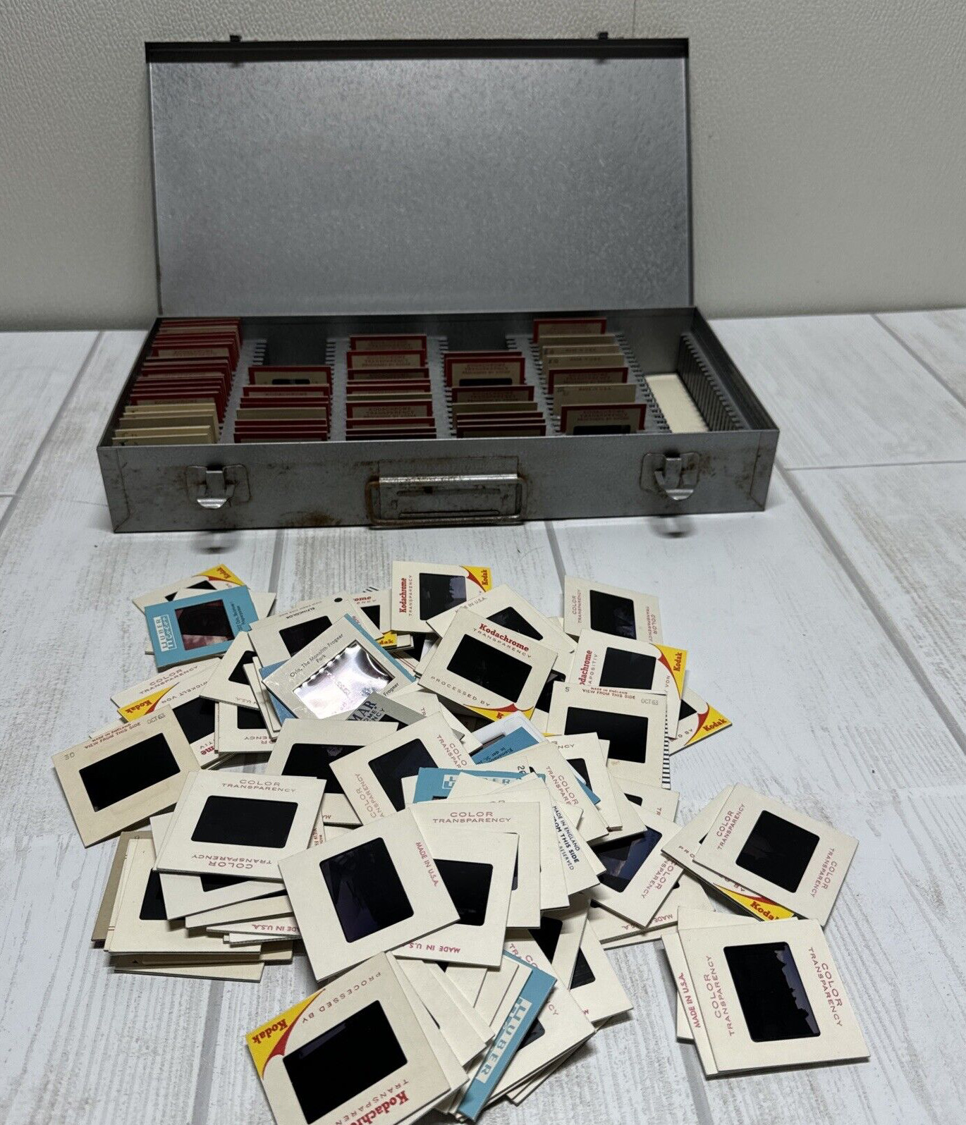 Vintage Brumberger Metal Case W/ Slides Oslo Norway Germany and many others