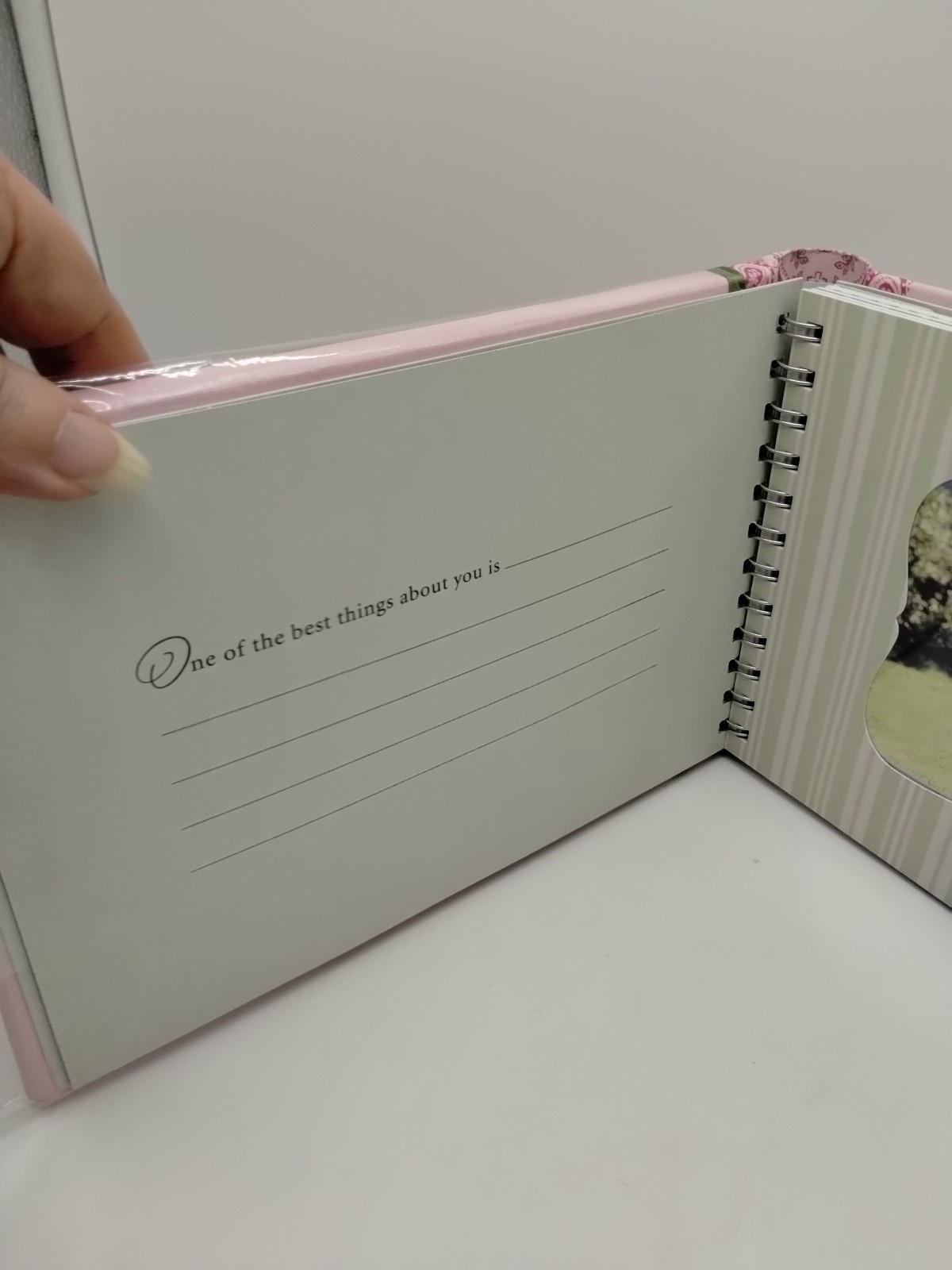 Hallmark New Pink Paisley Mom Album Voice Recordable