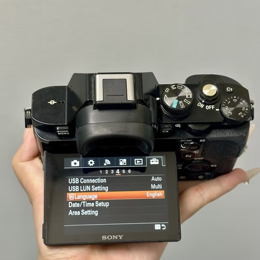 Sony Alpha A7 24.3MP Full Frame Mirrorless Digital Camera Body Only