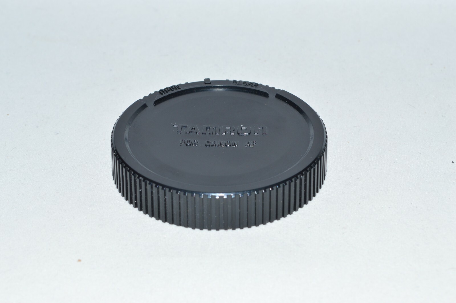 Tamron Twist-On Rear Lens Cap for Canon AF Made in Japan (LC-411)