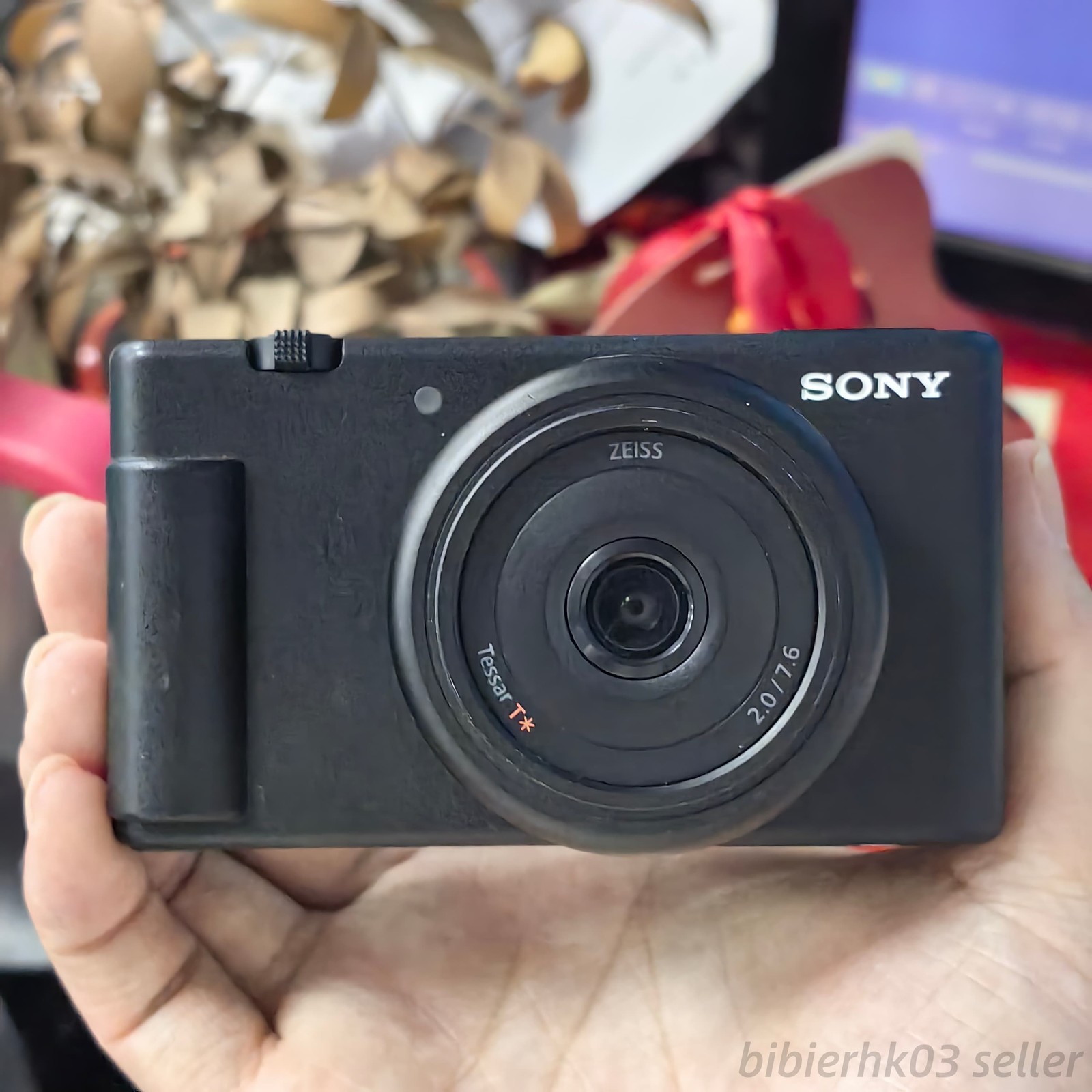 Sony ZV-1F 20.1MP 4K Vlog Camera Flip Screen For Content Creators English -Black