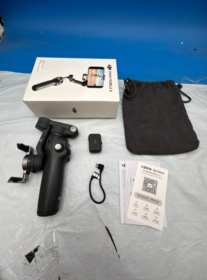 DJI Osmo Mobile 8 256Gb 4K 8K 48Mp 3Axis Gimbal 360 Rotation Pet Tracking