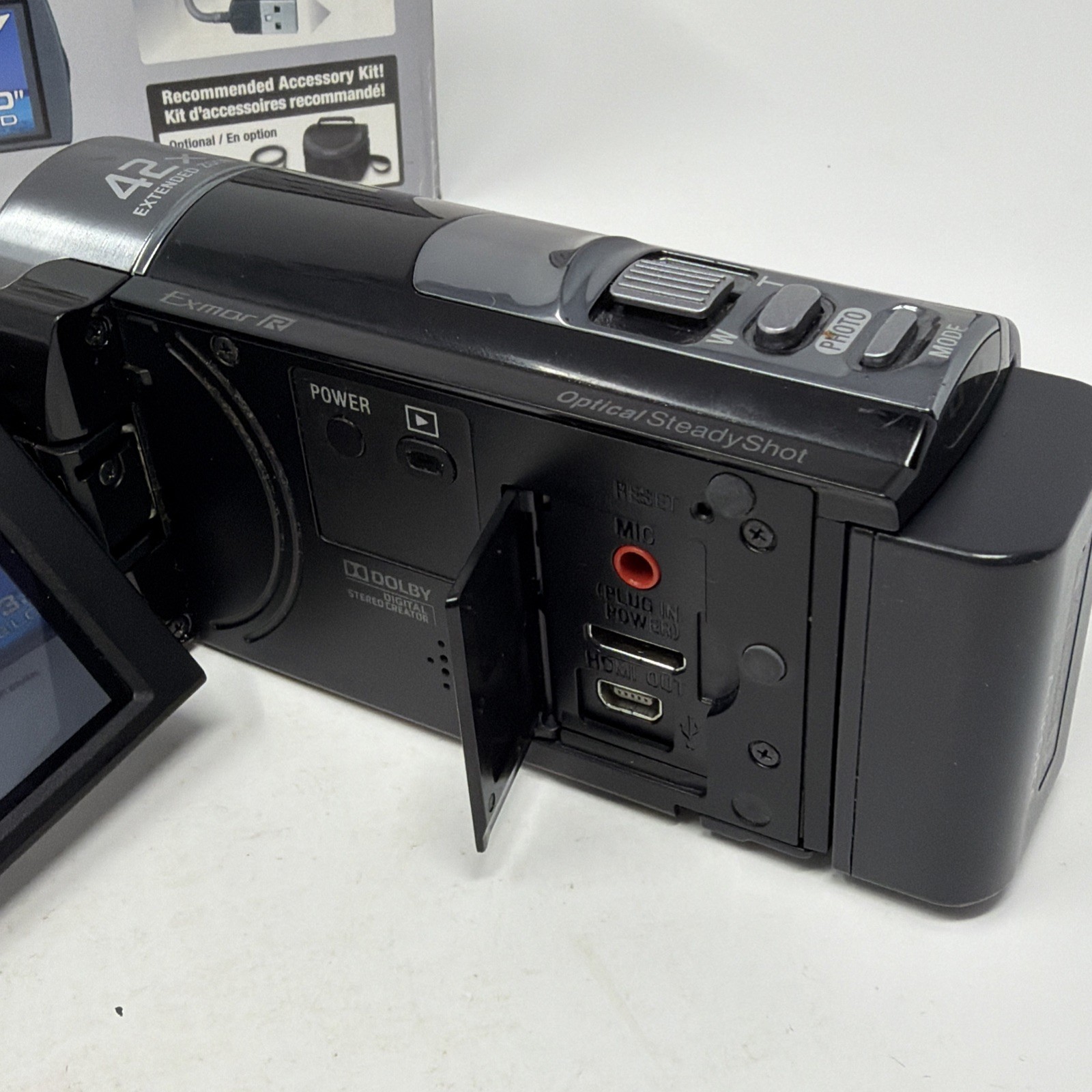 Sony Handycam HDR-CX160 HD AVCHD Camcorder 30x/42x Zoom 2.7″ LCD Black