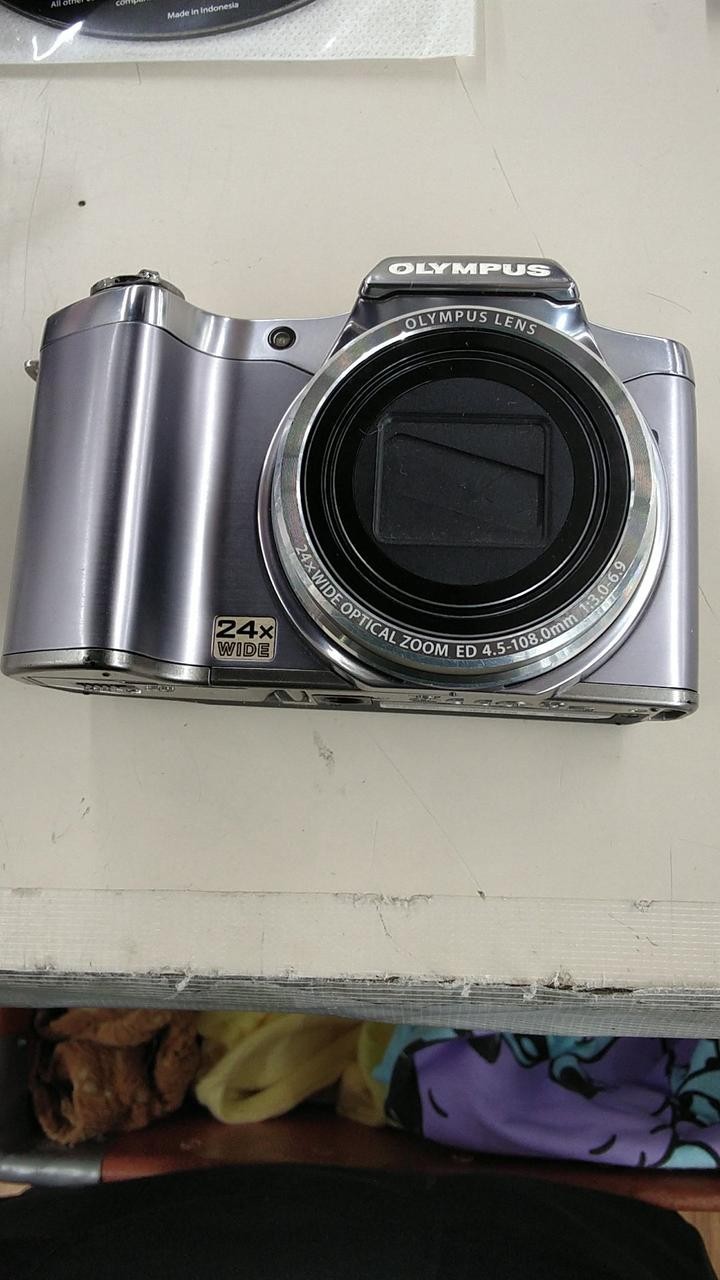 Olympus SZ-14 Digital Camera – 24x Optical Super Zoom – 14MP CCD – Tested