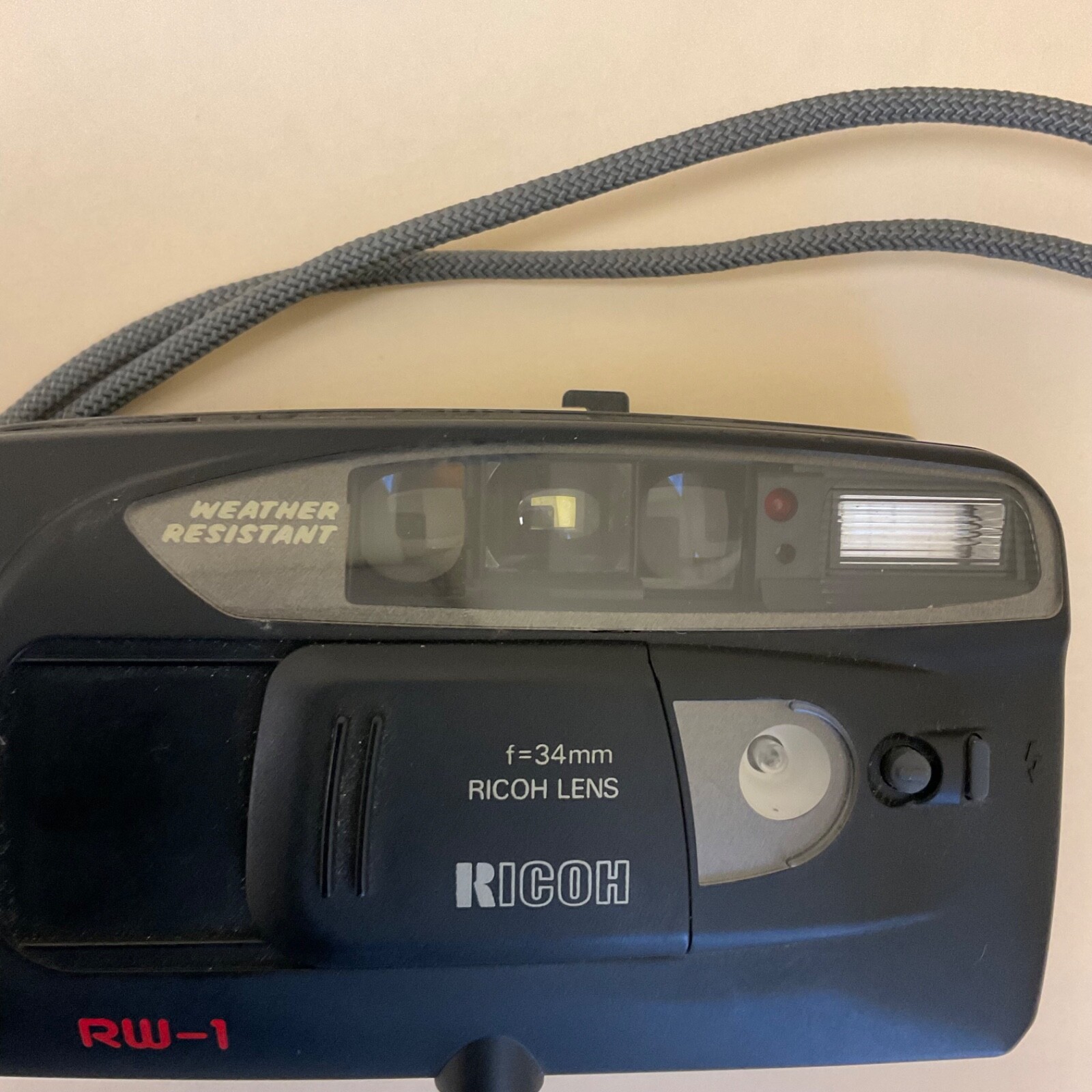 Ricoh RW-1 Black Weather Resistant Camera Taiwan Vintage – Untested / For Parts