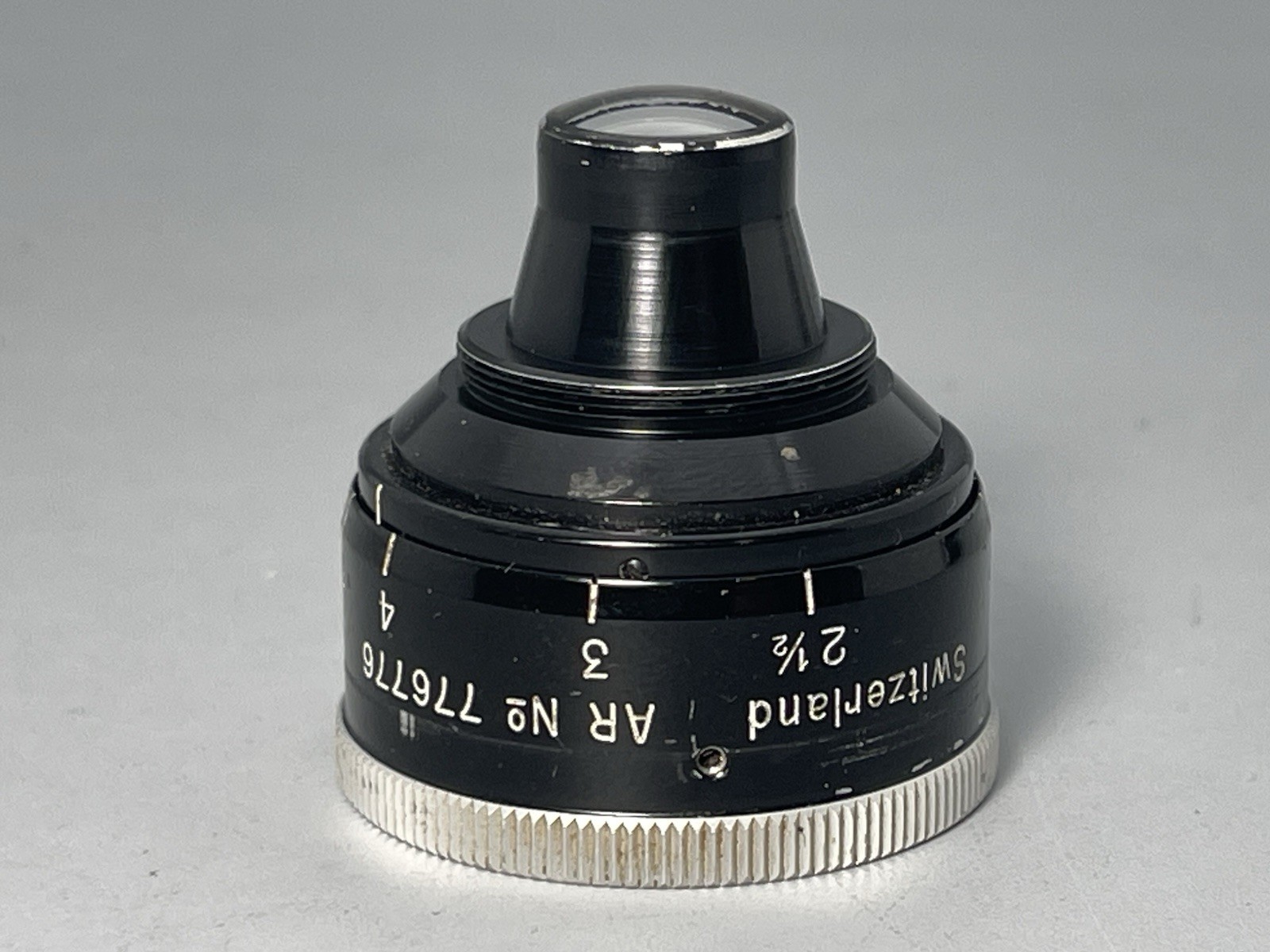 Hyper Kern Paillard 0,5x AR Wide Angle Auxiliary Lens for Bolex 8mm Cine D Mount