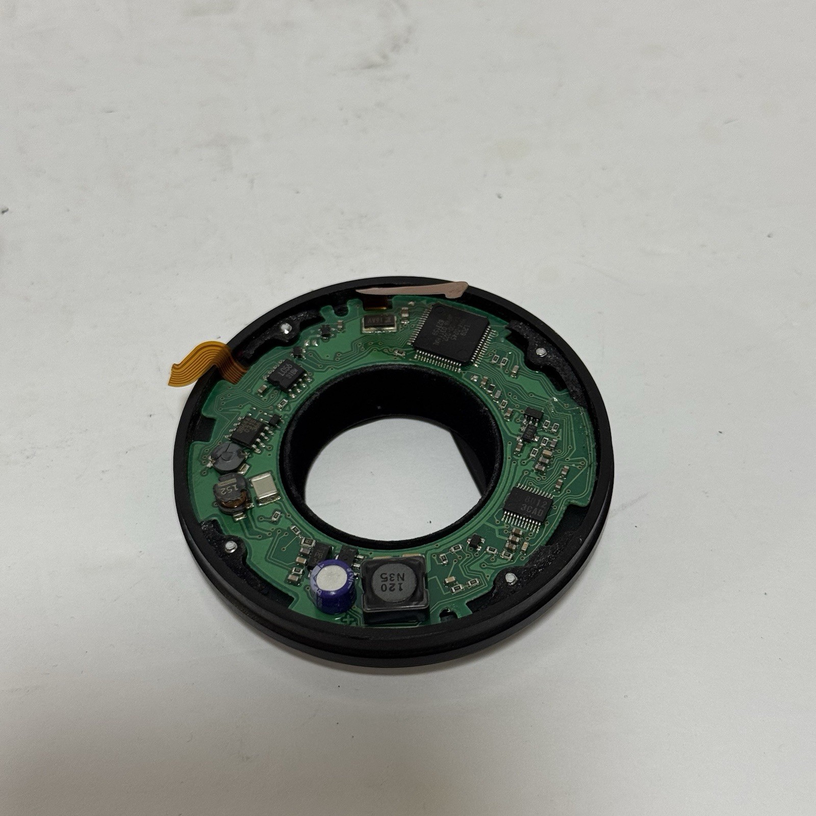 Canon EF 16-35mm f/2.8 L Lens – AS-IS / Parts or Repair