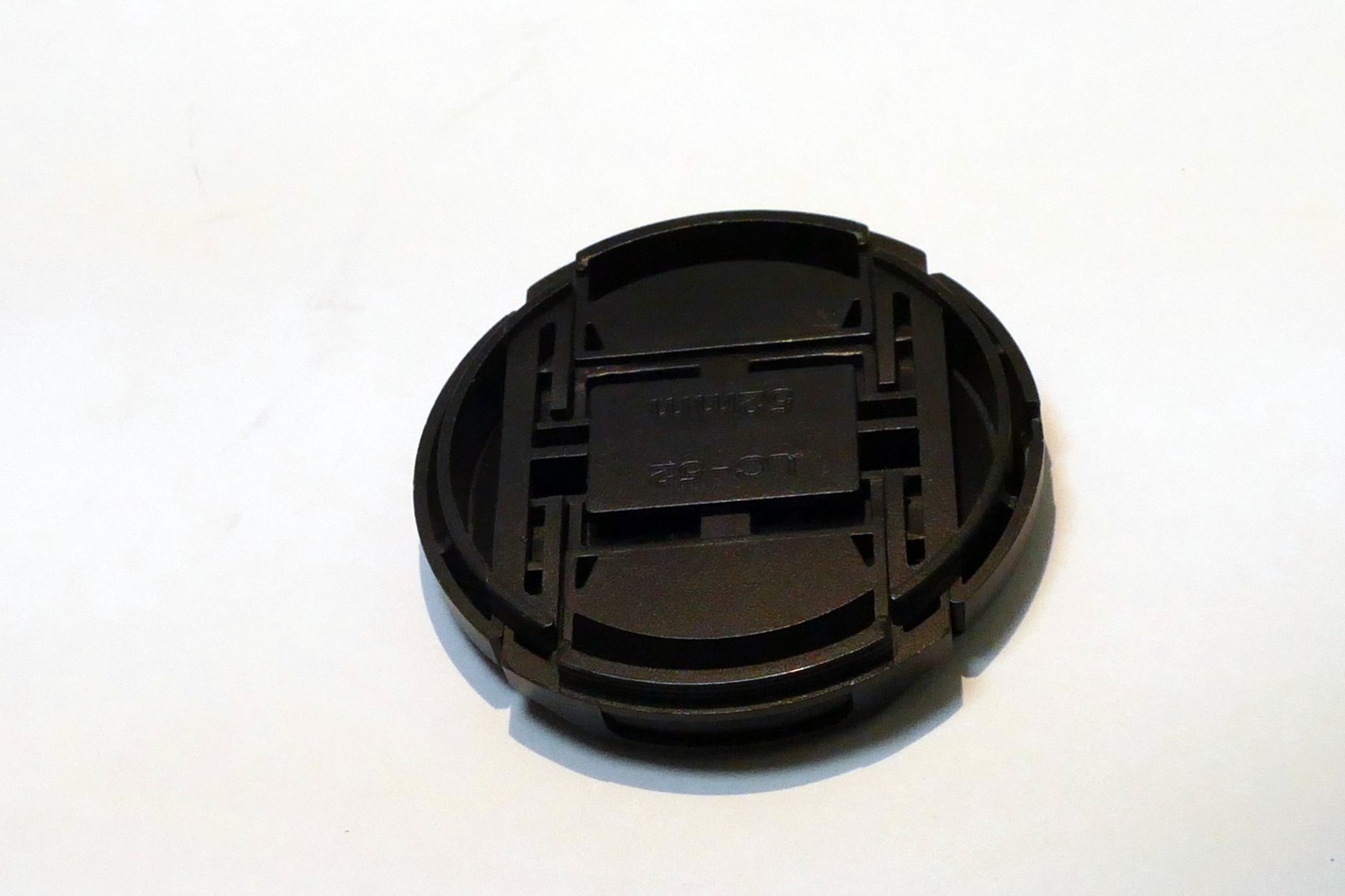 52mm Snap on type Front Lens Cap for 50mm f1.8