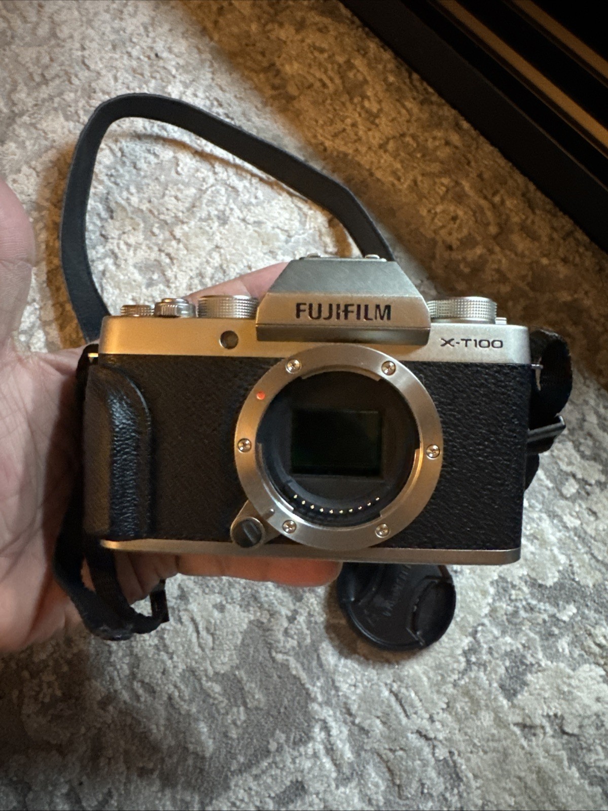 Fujifilm X-T100 24.2MP Digital Camera – Dark Silver