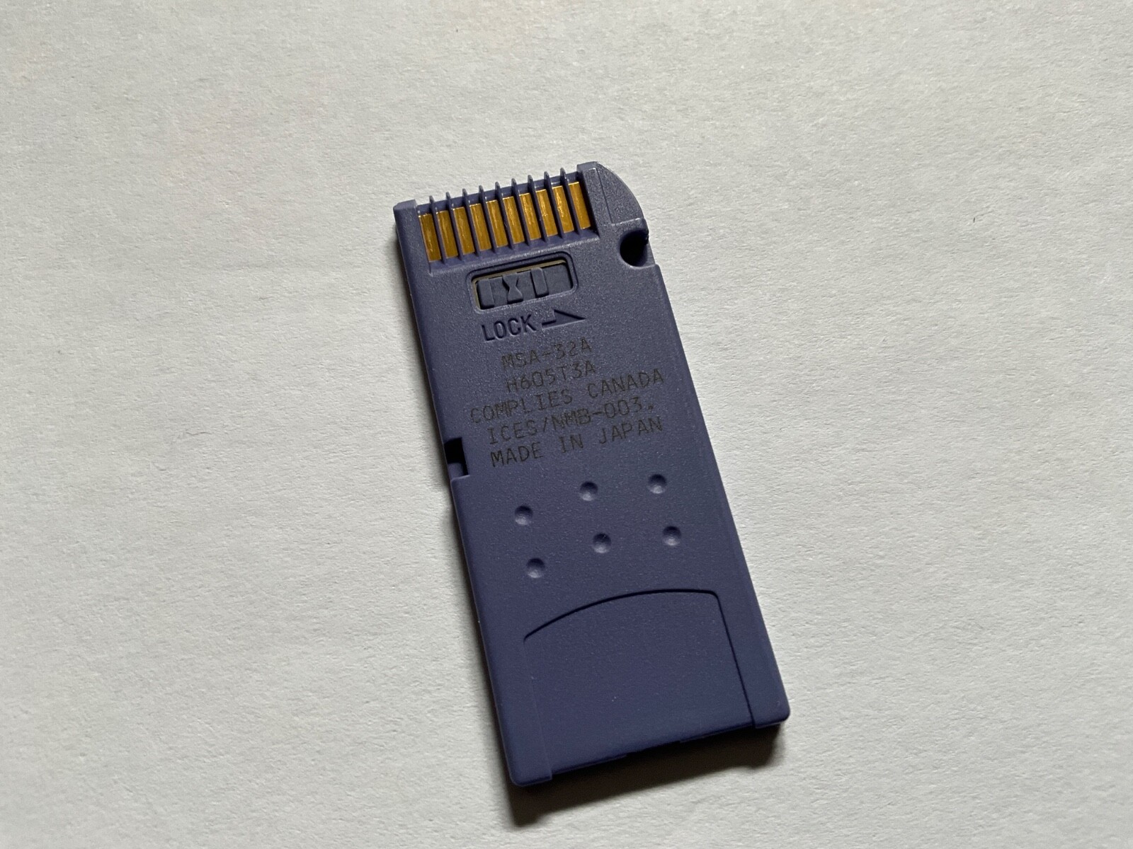 1pcs 32mb Lexar fullsize Non PRO memory stick Older Sony cameras,Voice Rec.