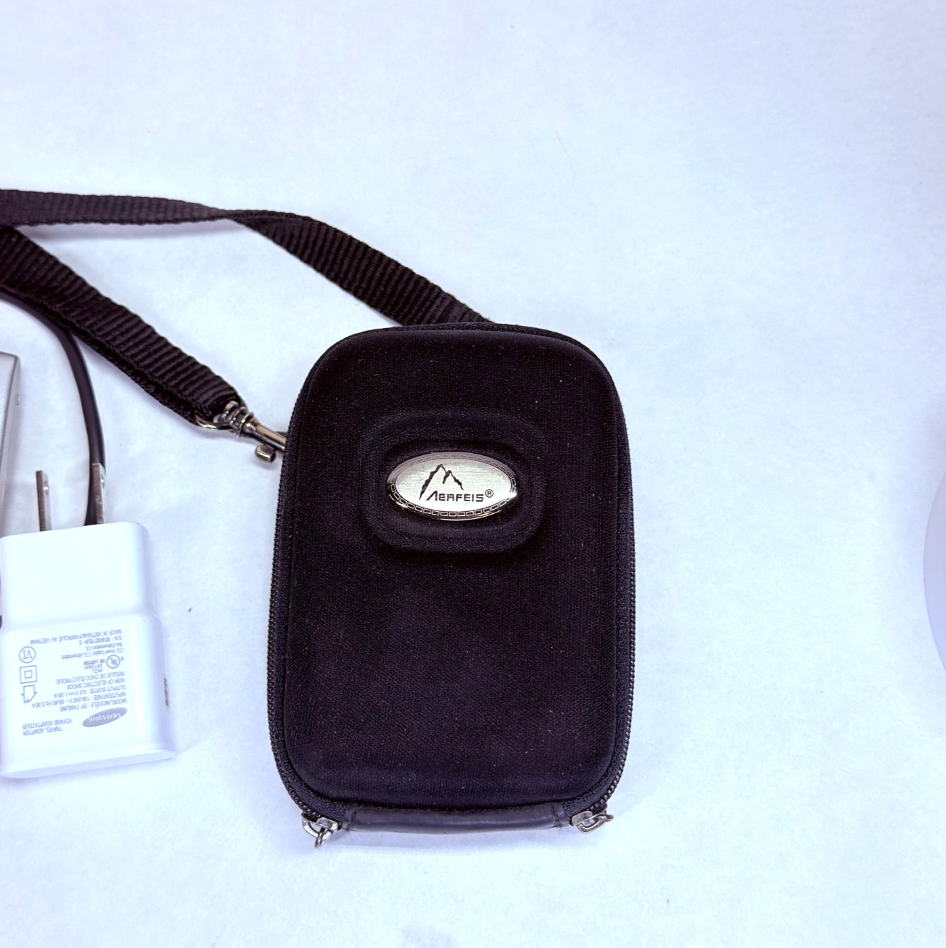Nikon COOLPIX S3600 20.1MP Compact Digital Camera Silver Tested Working EXC