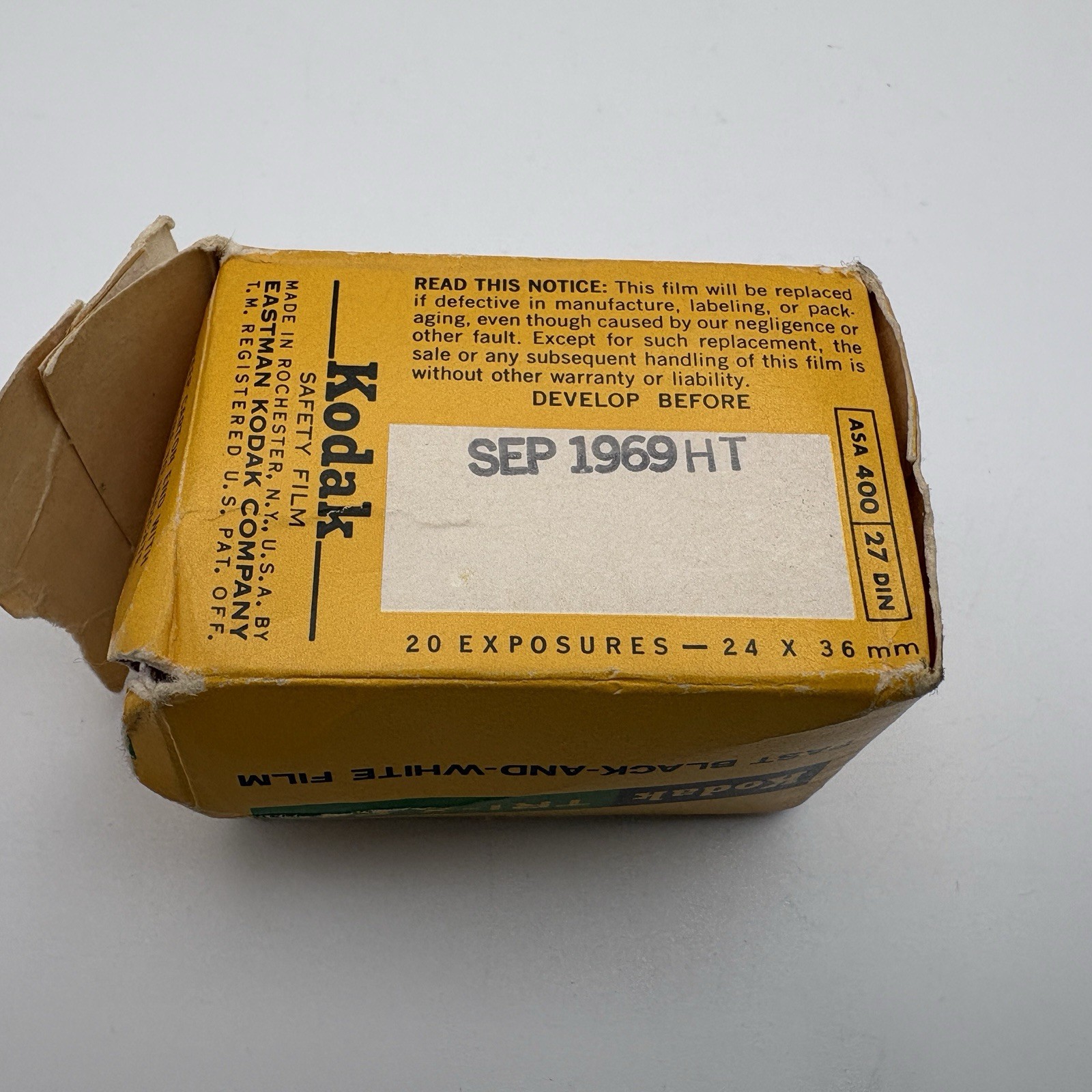 Kodak Film Tri-X Pan Black White TX 135-20 Expired September 1969 Vintage Photo