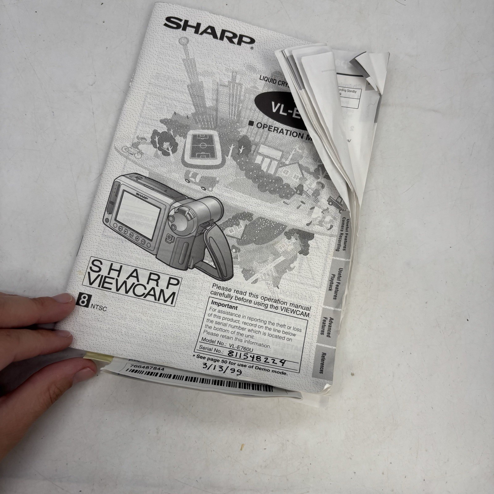 Sharp Viewcam VL-E760U & Charger, Carry Bag, and Film NEEDS NEW BATTERY