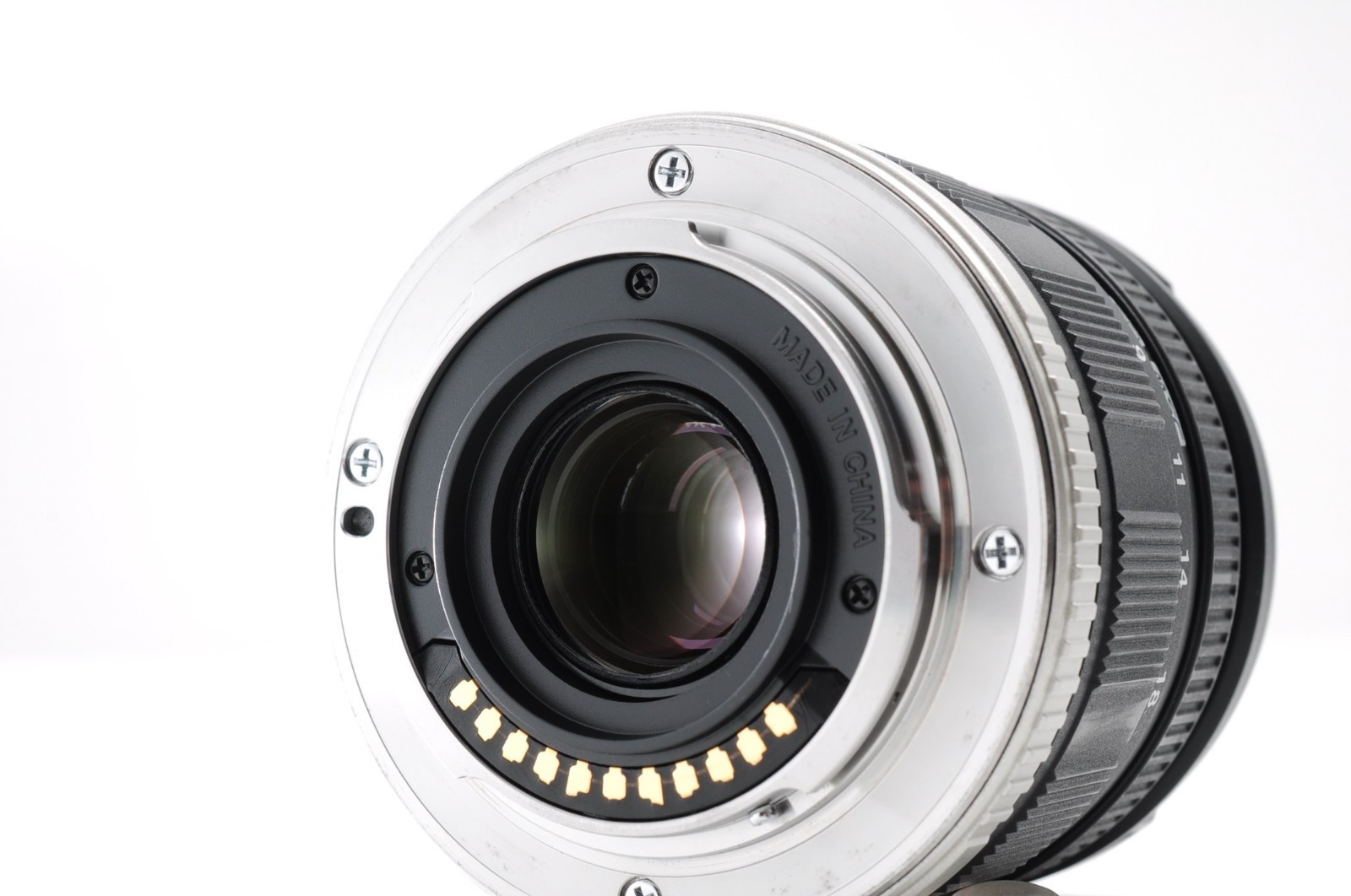 Olympus M.Zuiko DIGITAL ED 9-18mm f/4.0-5.6 Lens M4/3 w/ Hood 4-5.6 -Near Mint-