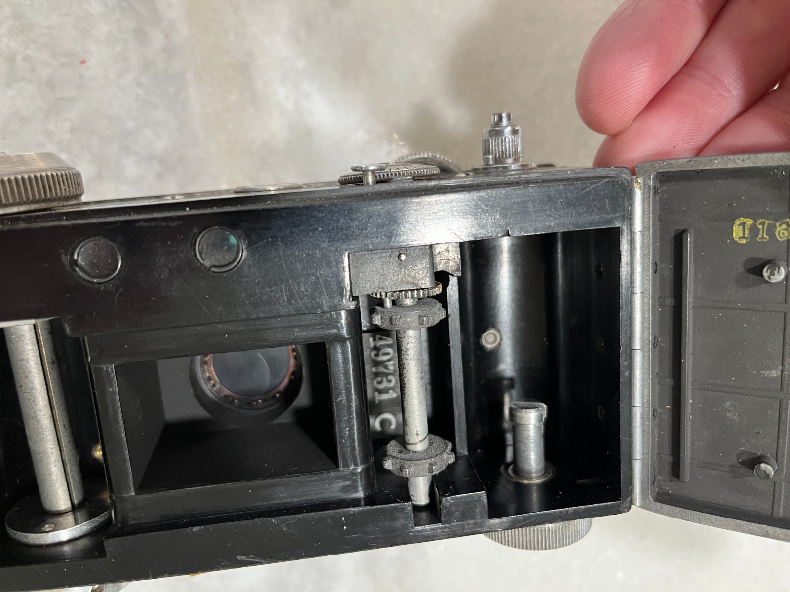 VINTAGE Argus C3 BRICK 35mm CAMERA f/3.5 50mm Lens Leather Case –