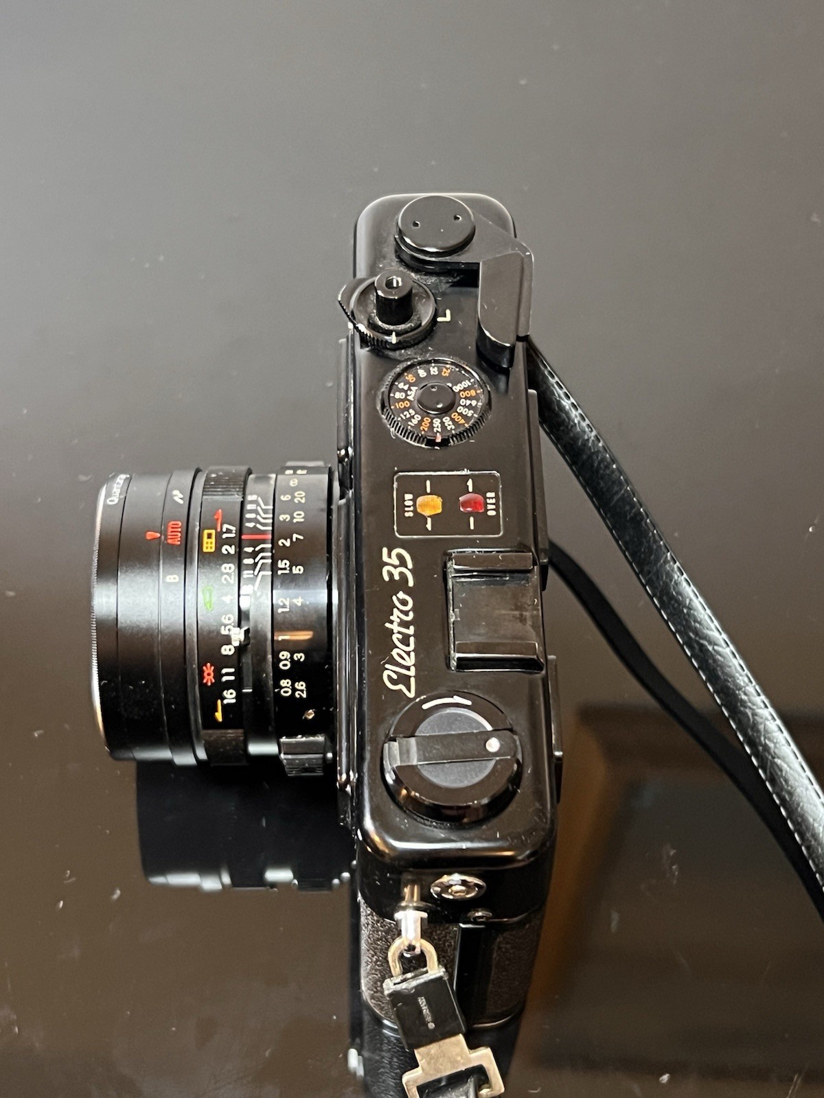 NEAR MINT Yashica Electro 35 GT 35mm Rangefinder Film Camera Black w/ 45mm f/1.7
