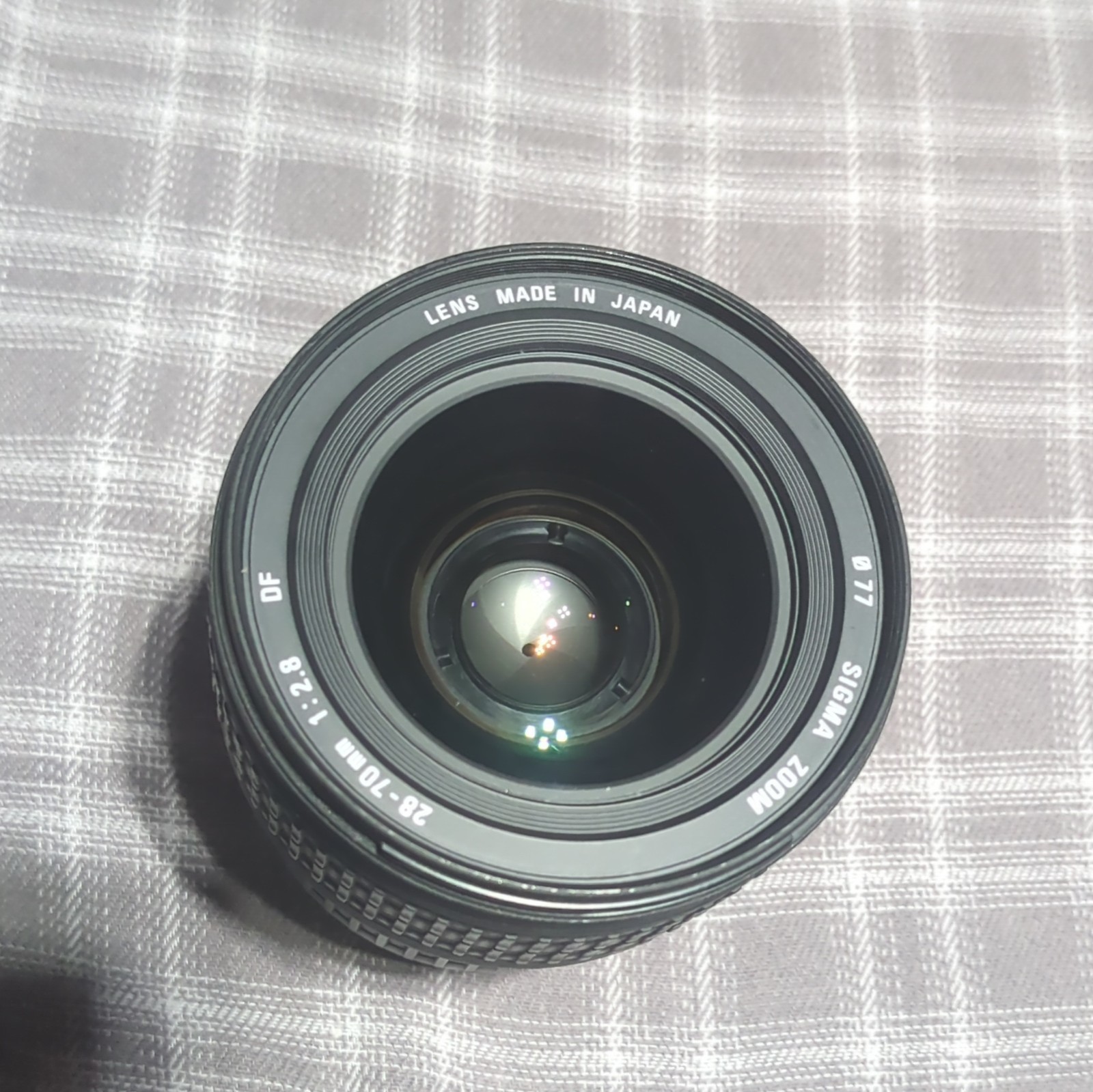 Sigma Zoom 28-70mm f/2.8 DF Aspherical AF Lens for Nikon 77mm
