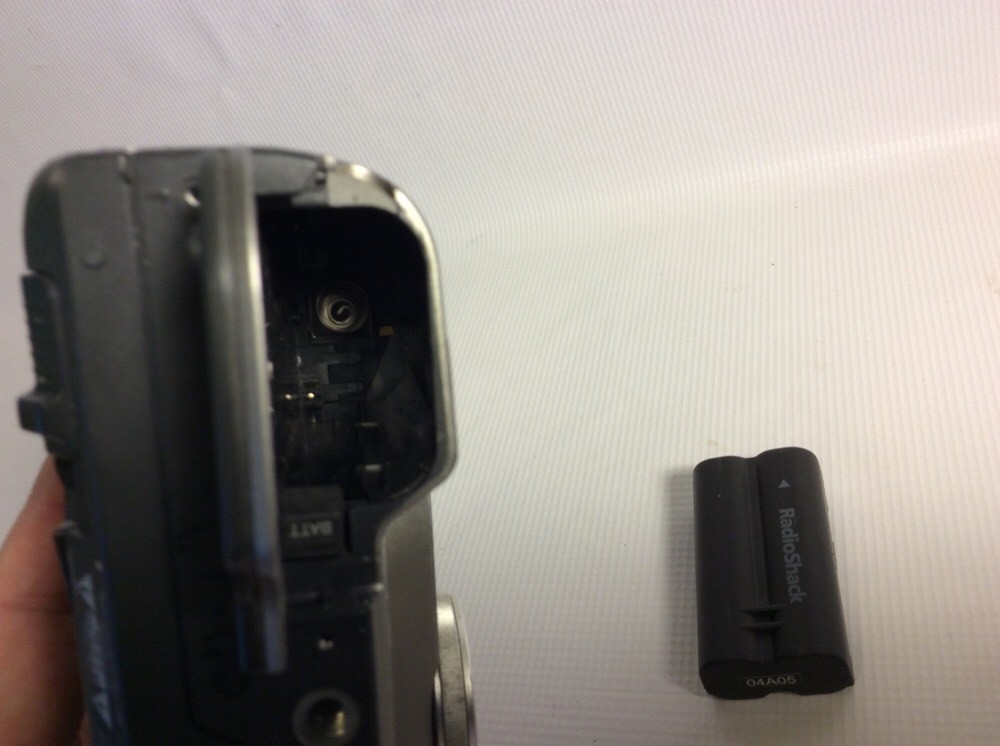 Sony Digital Mavica Quick Access Fe Drive 2X 10X Optical Zoom Mvc-Fd71. E001