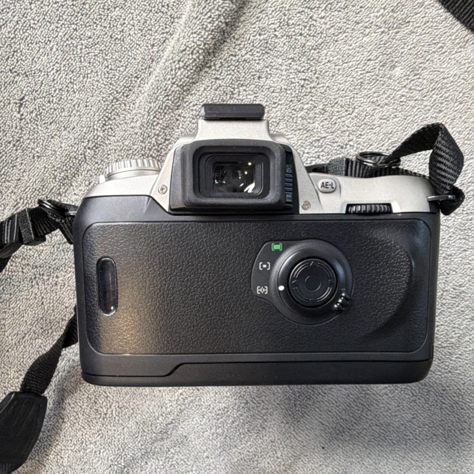 Nikon N75 35mm SLR Film Camera Auto/Manual Focus Auto Exposure Silver/Black