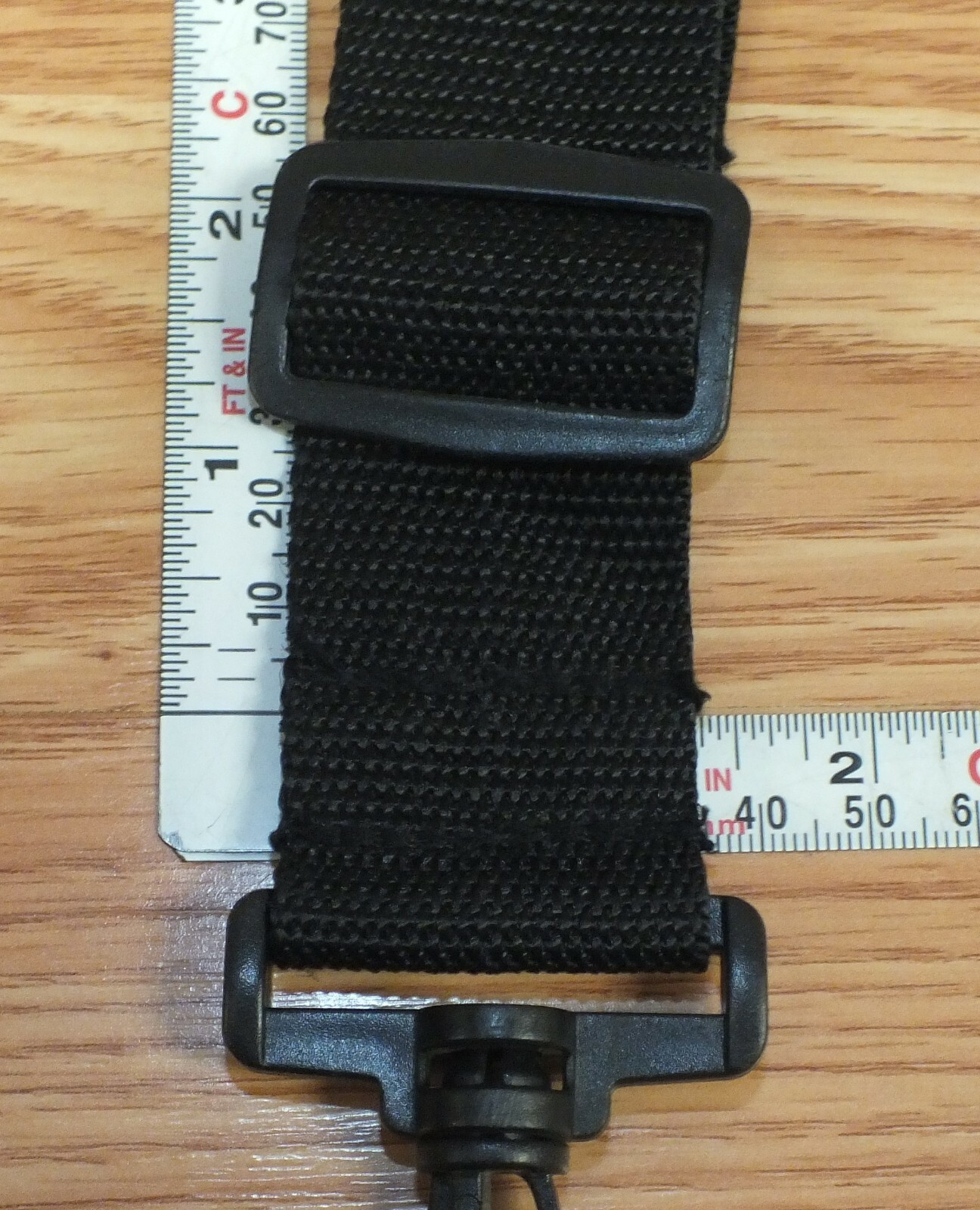 Unbranded / Generic Solid Black Clip On Adjustable Camera Strap Only **READ**
