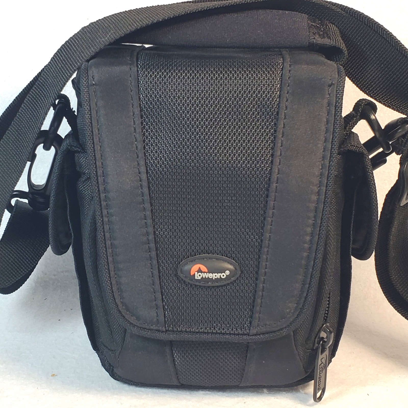 Lowepro Edit 100 Camcorder Camera Carry Shoulder Bag