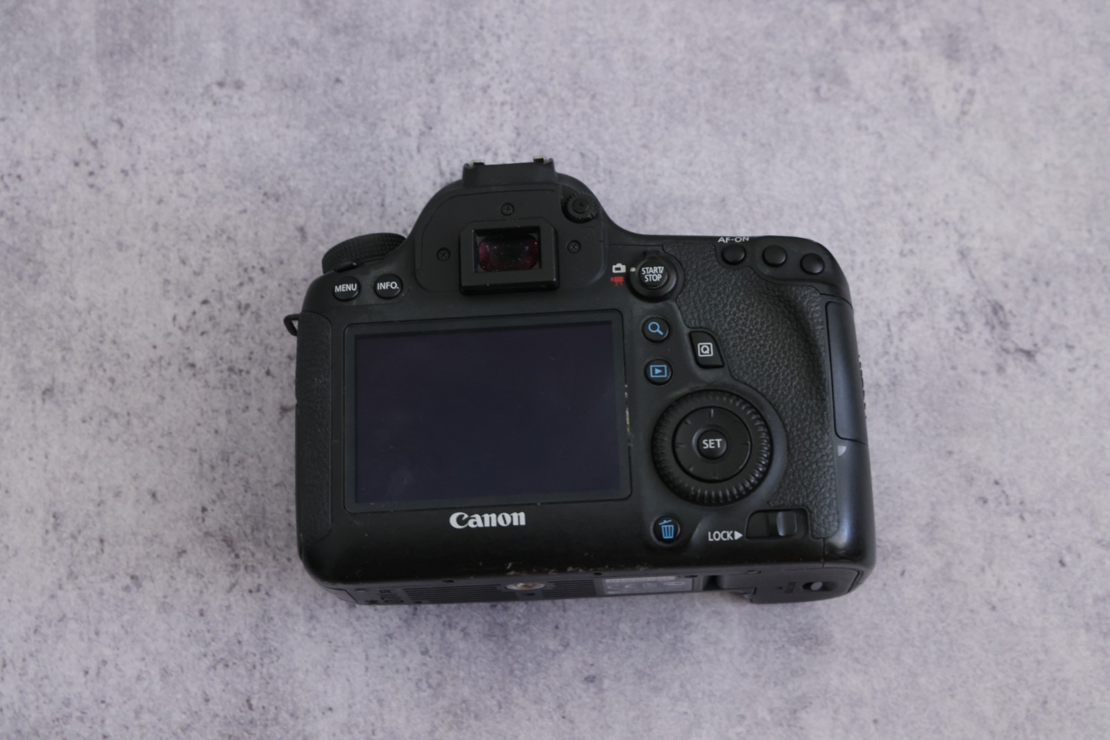 Canon EOS 6D 20.2MP Digital SLR Camera – Black For Repair Or Parts