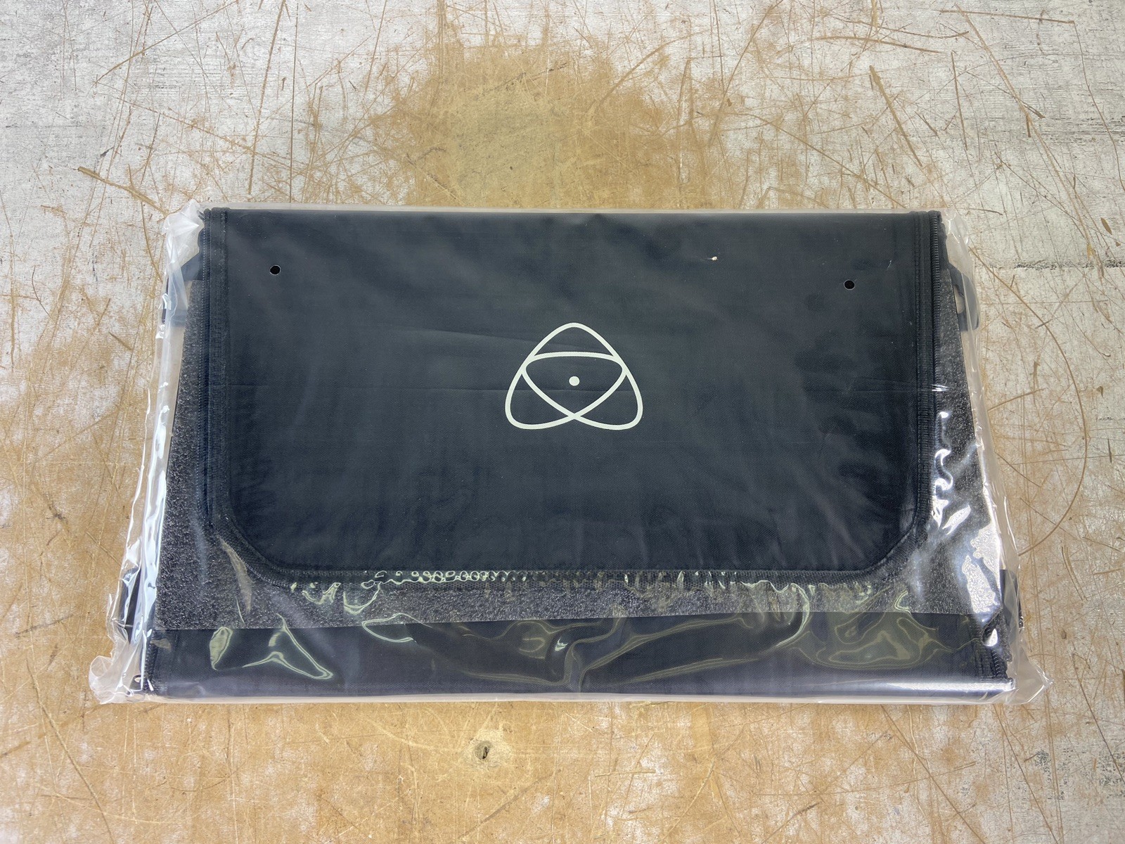 ATOMOS SUNHOOD FOR SUMO 19″ MONITOR – (NEW-OPEN BOX)
