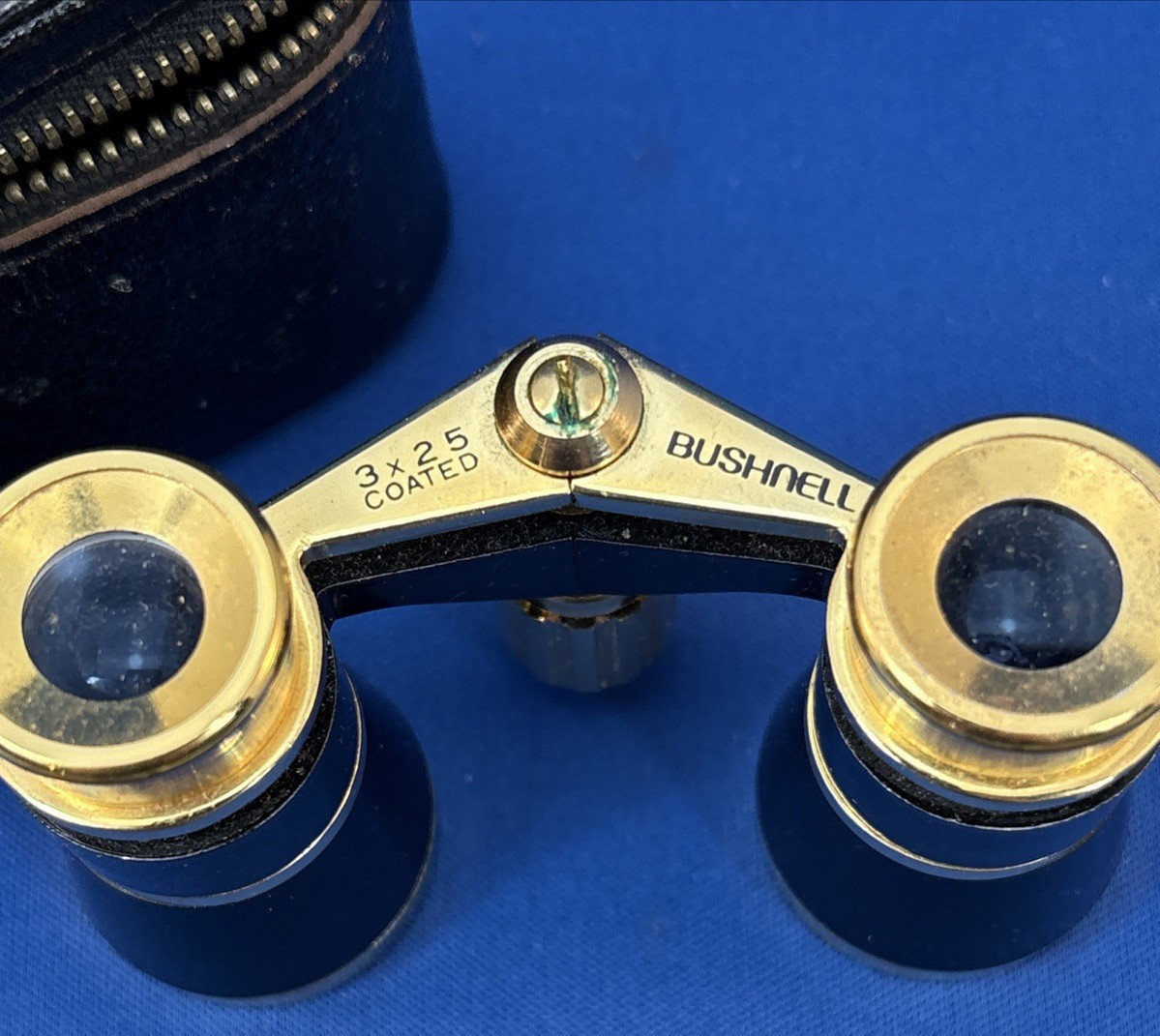 Bushnell Theater & Opera Glasses 3×25 Black Gold Case