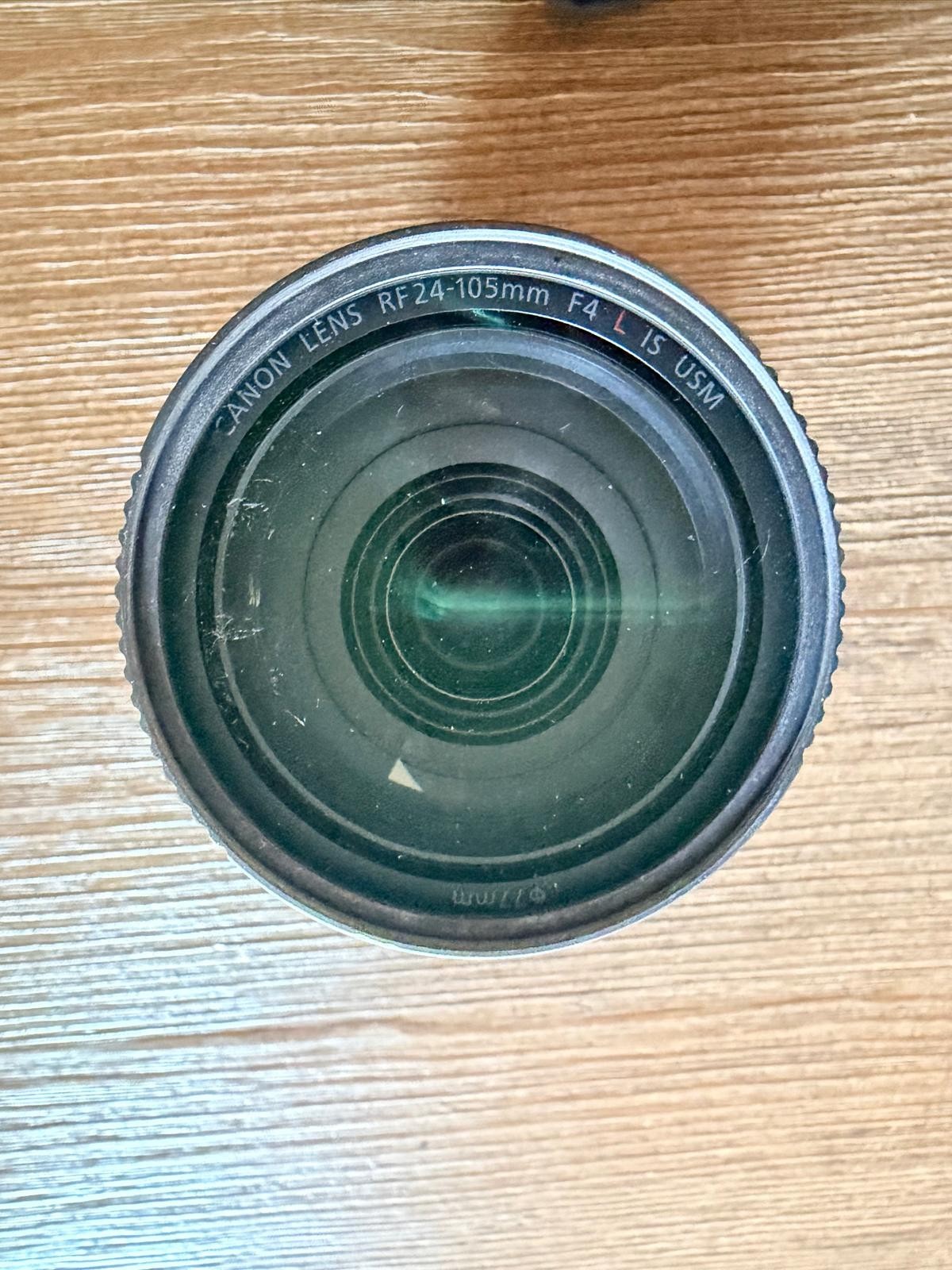 Canon EOS R – RF 24-105mm f/4L IS USM – Canon Mount Adapter EF-EOS R