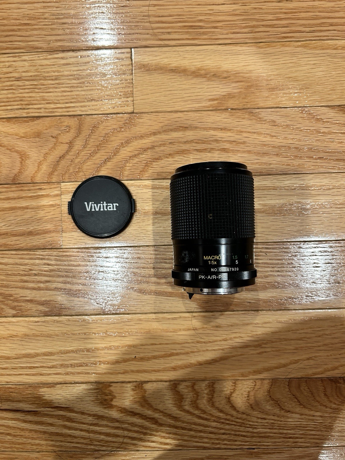Vivitar 70-210mm f/4.5-5.6 MF Macro Lens
