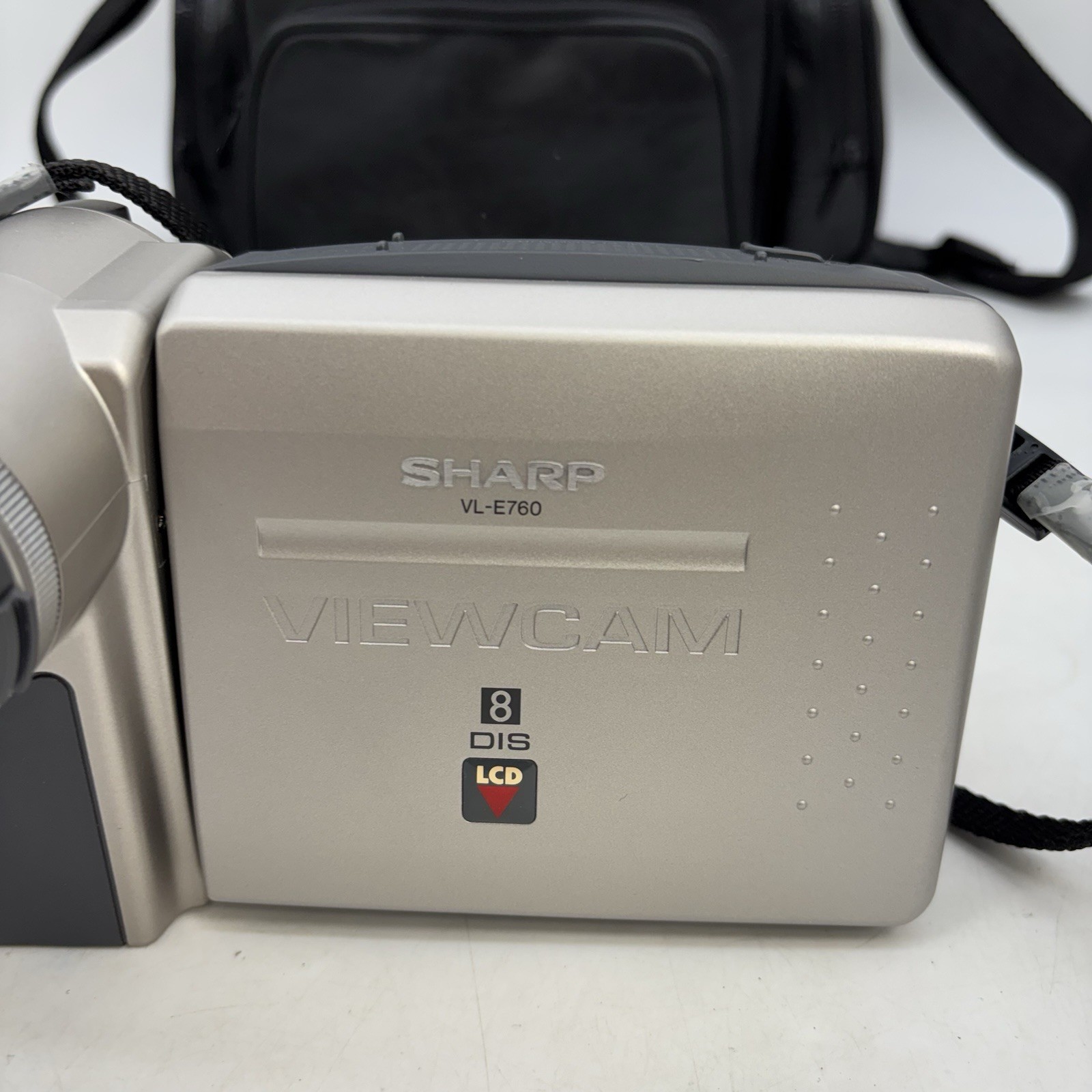 Sharp Viewcam VL-E760U & Charger, Carry Bag, and Film NEEDS NEW BATTERY