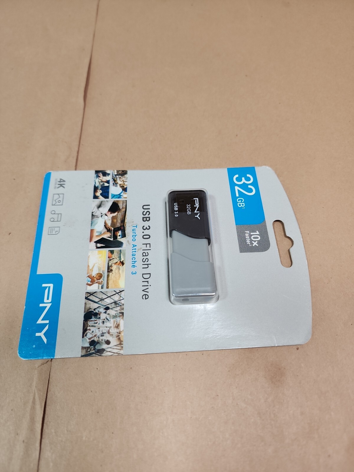 New PNY 32GB Turbo Attaché 3 USB 3.0 Flash Drive – (P-FD32GTBOP-GE) 10 X Faster