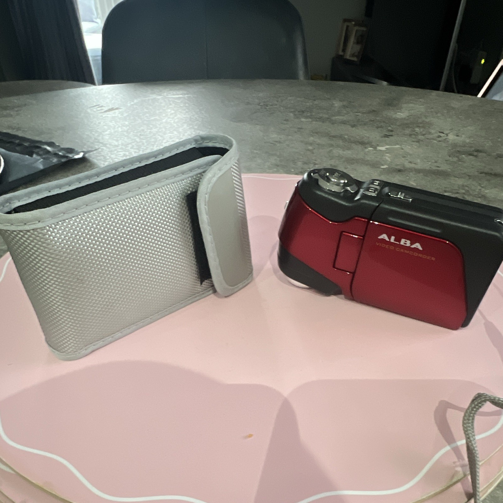 Alba TDV521 5.0MP Compact Digital Video Recorder Red Tested / with case