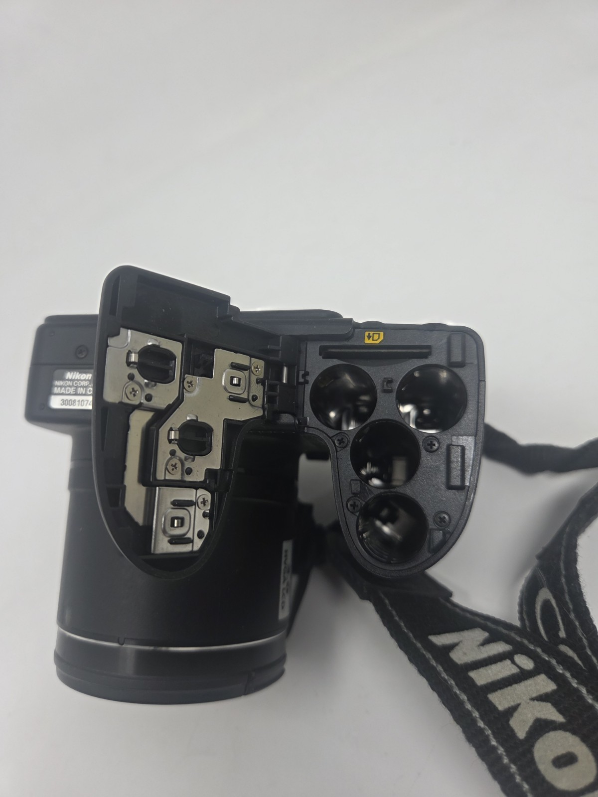Nikon Coolpix L340 Digital Bridge Camera 20.2MP 28X Optical Zoom