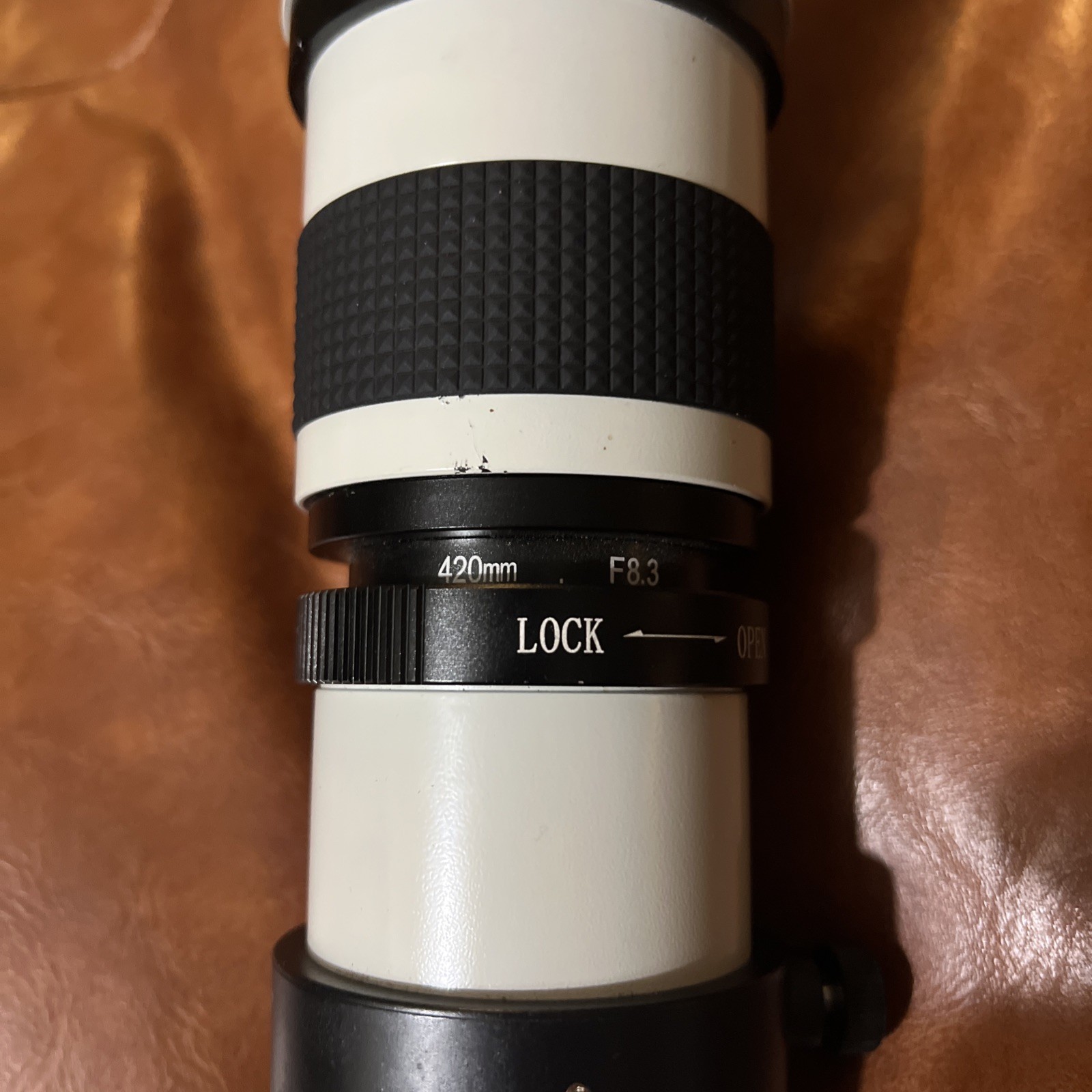 420-800mm f/8.3-16 Super Telephoto Zoom Lens T-Mount Manual Focus White
