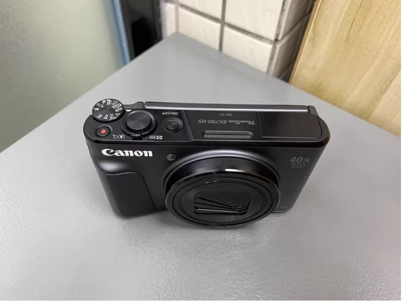 Canon PowerShot SX730 HS Digital Camera 20.1MP 40x Optical Zoom Black 95%New